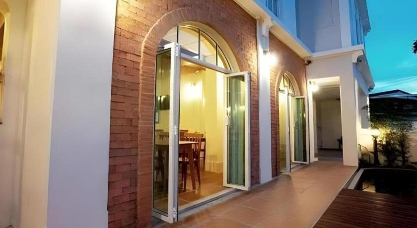 Baan Pimpisa Hotel Bang Sare Exterior photo