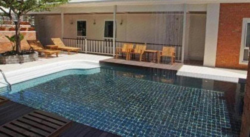 Baan Pimpisa Hotel Bang Sare Exterior photo