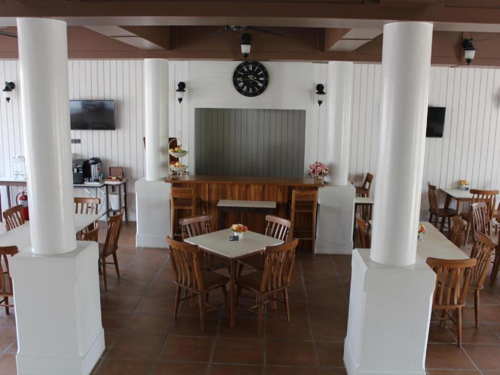 Baan Pimpisa Hotel Bang Sare Exterior photo
